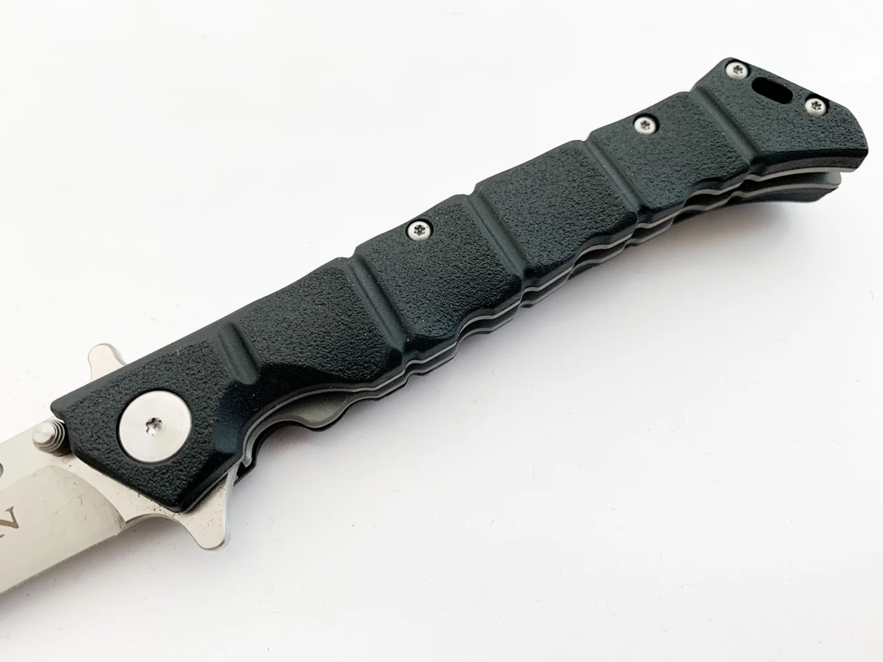 Сгъваем нож Cold Steel Luzon medium, автоматичен механизъм Cold Steel knife