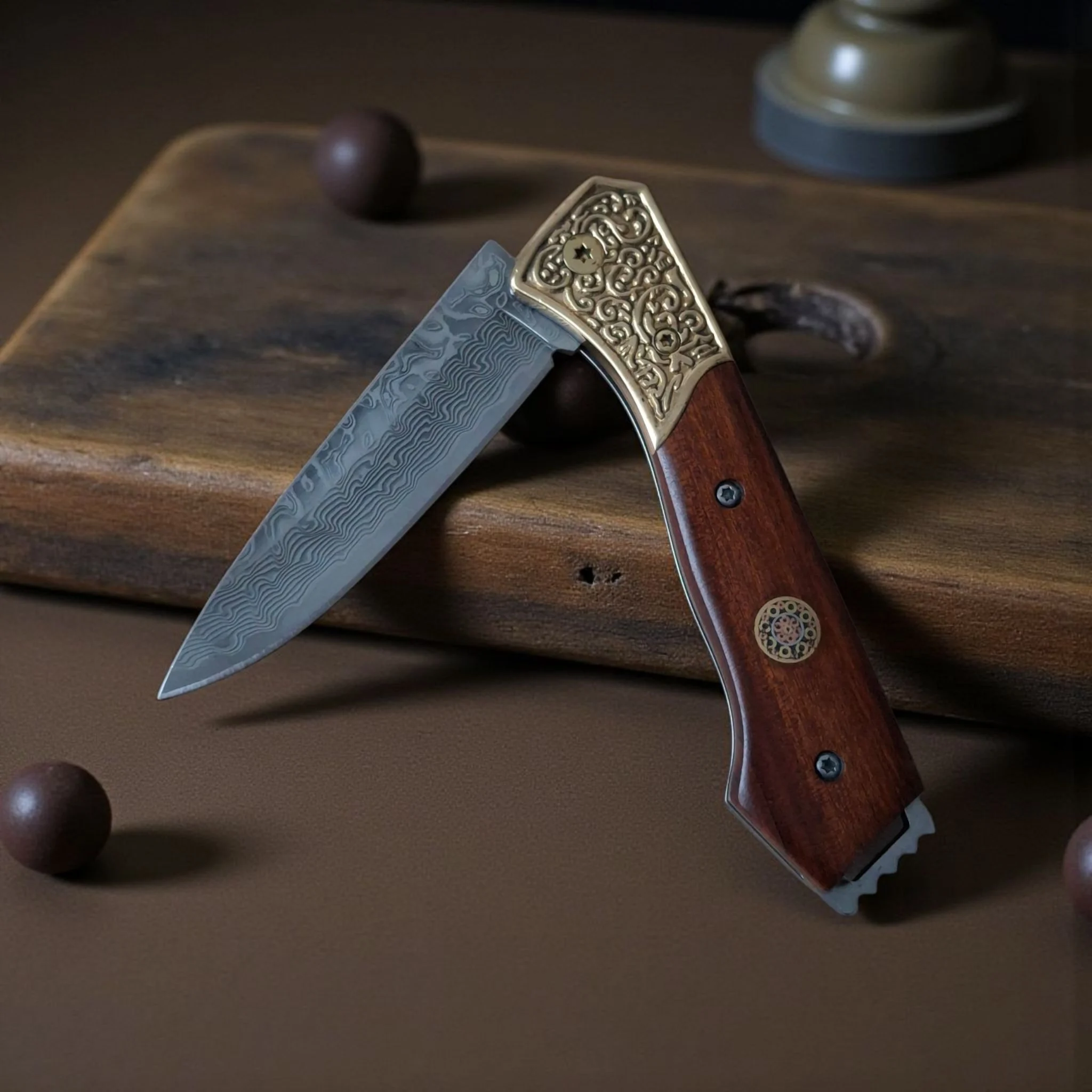 Сгъваем нож Damask Mahogany Duke, VG10 Damascus с кожена кания Сгъваем нож Damask Mahogany Duke, VG10 Damascus с кожена кания - Image 4