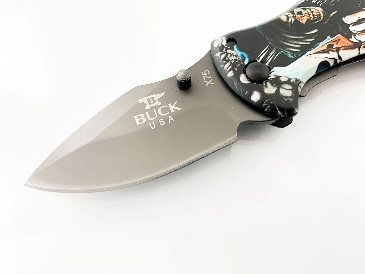 Сгъваем нож Buck X75, с рисунка на смъртта и дама пика с рисунка на смъртта и дама пика