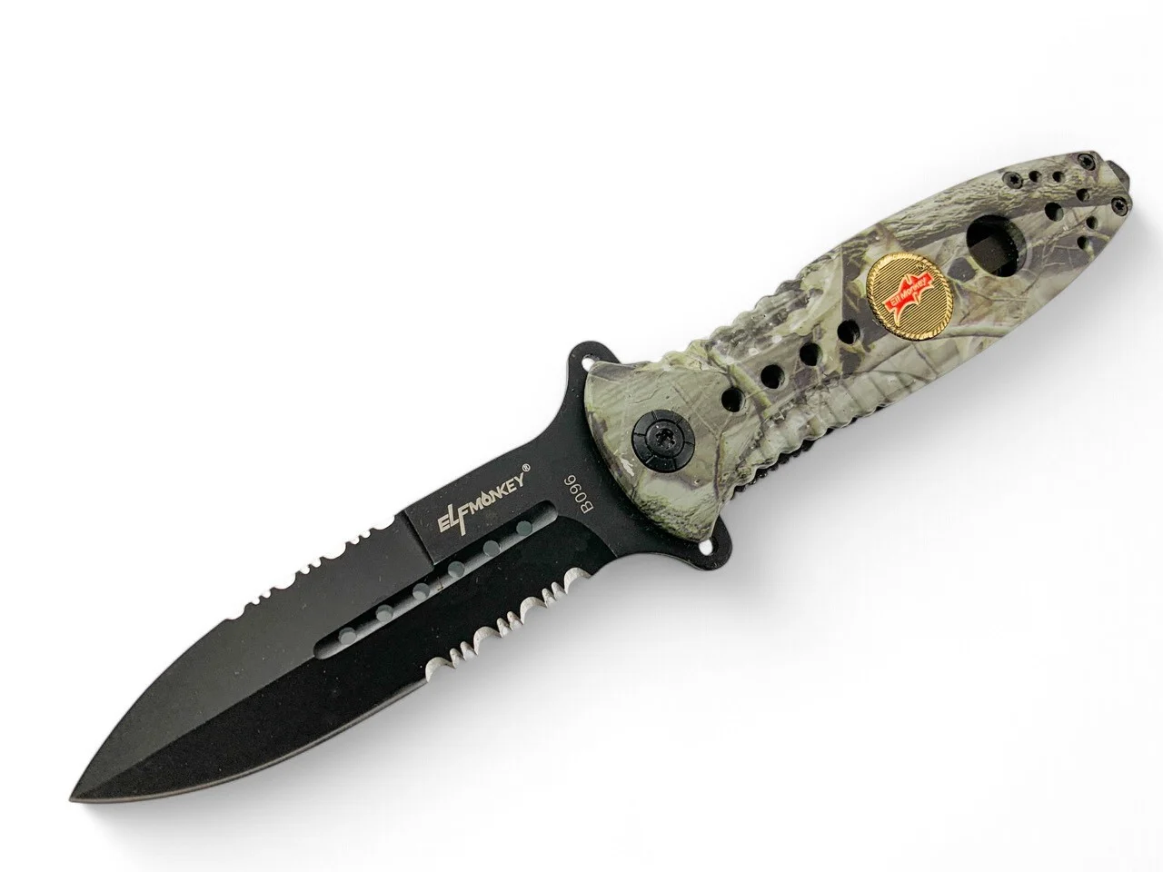 Сгъваем нож Vip Ever ShadowBlade Camo, двустранно назъбено острие Сгъваем нож Vip Ever ShadowBlade Camo