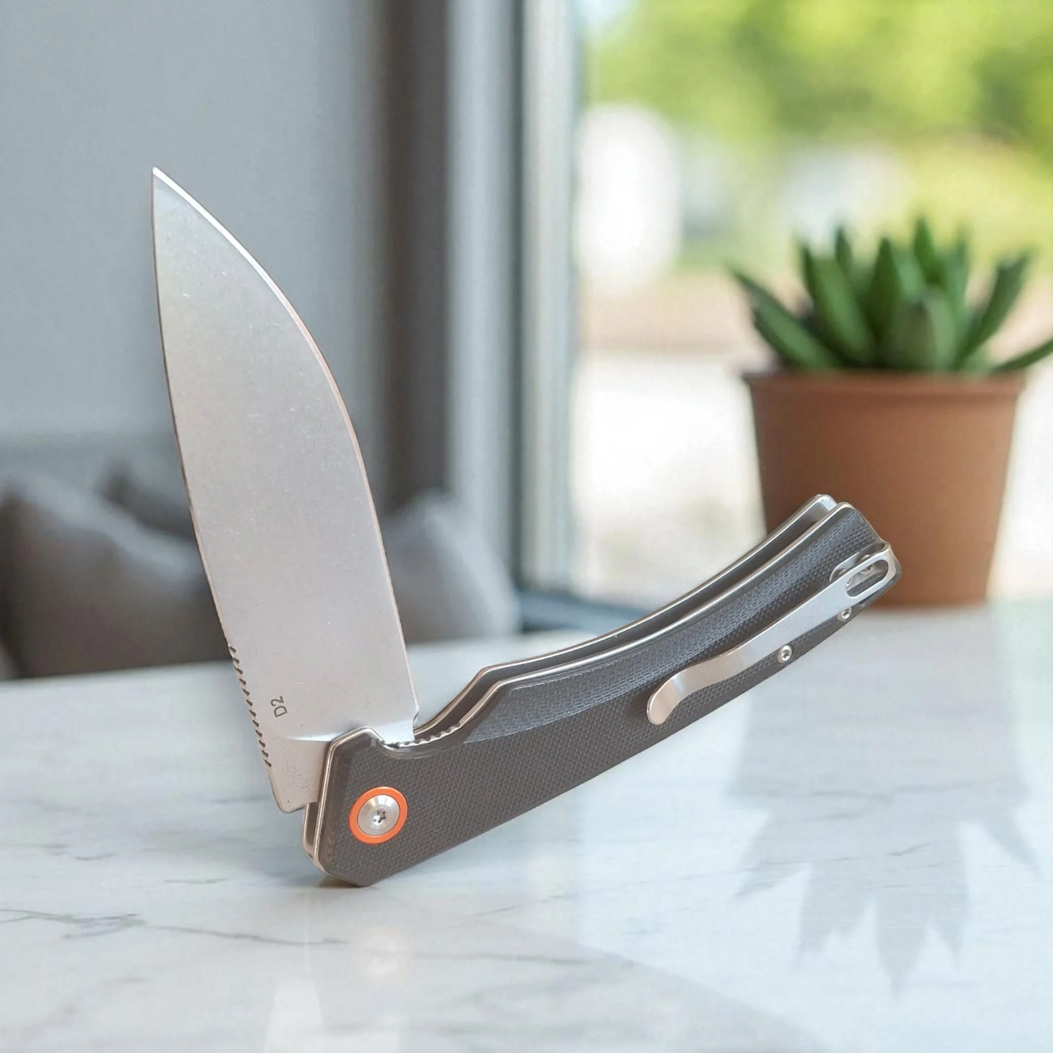 Сгъваем нож Onyx Arms D2 стомана, G10 дръжка нож - Vip Ever