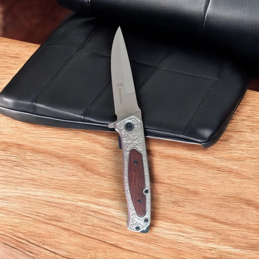 Сгъваем нож Browning Classic Gent, стомана 440C, гравирана дръжка Сгъваем нож Browning Classic Gent, стомана 440C, гравирана дръжка - Image 5
