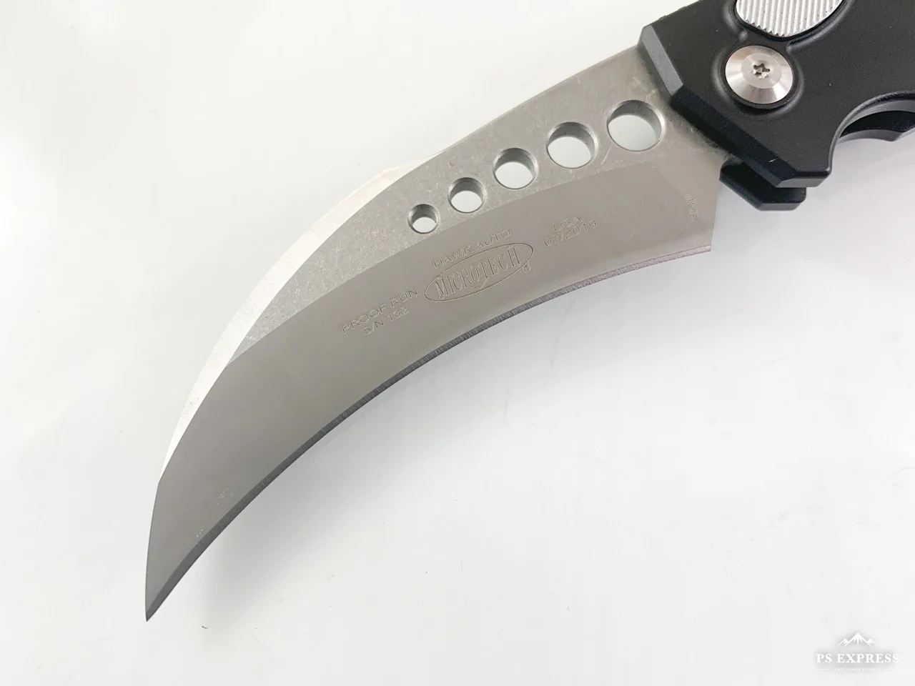Сгъваем нож Microtech Hawk Auto 166-10, Stonewash стандартен финиш Stonewash стандартен финиш