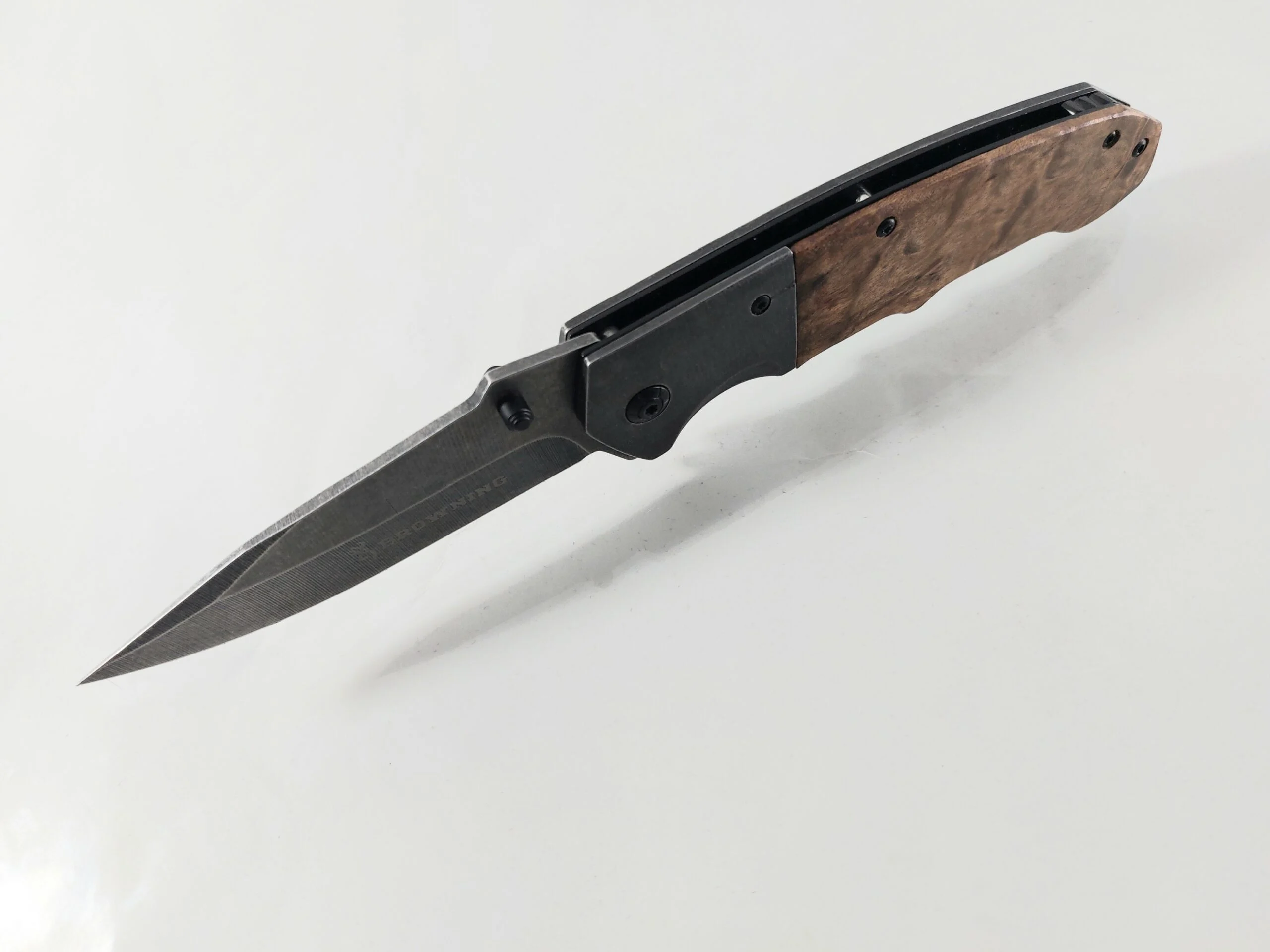 Сгъваем нож Browning, орехови чирени и иноксово покритие Сгъваем нож Browning, орехови чирени и иноксово покритие - Image 11