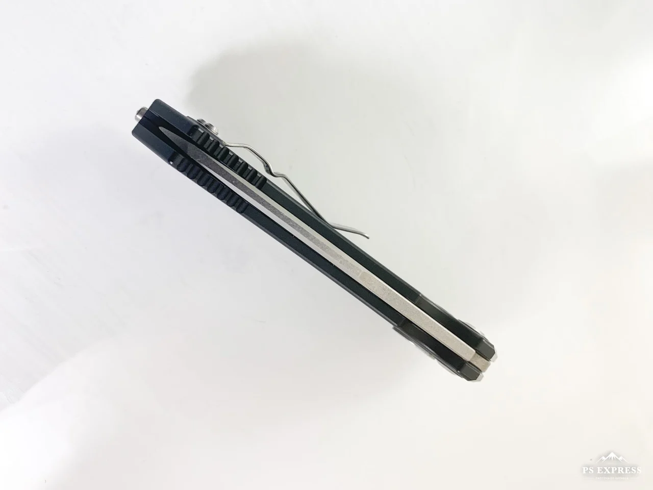 Сгъваем нож Microtech Hawk Auto 166-10, Stonewash стандартен финиш Сгъваем нож Microtech Hawk Auto 166-10, Stonewash стандартен финиш - Image 4