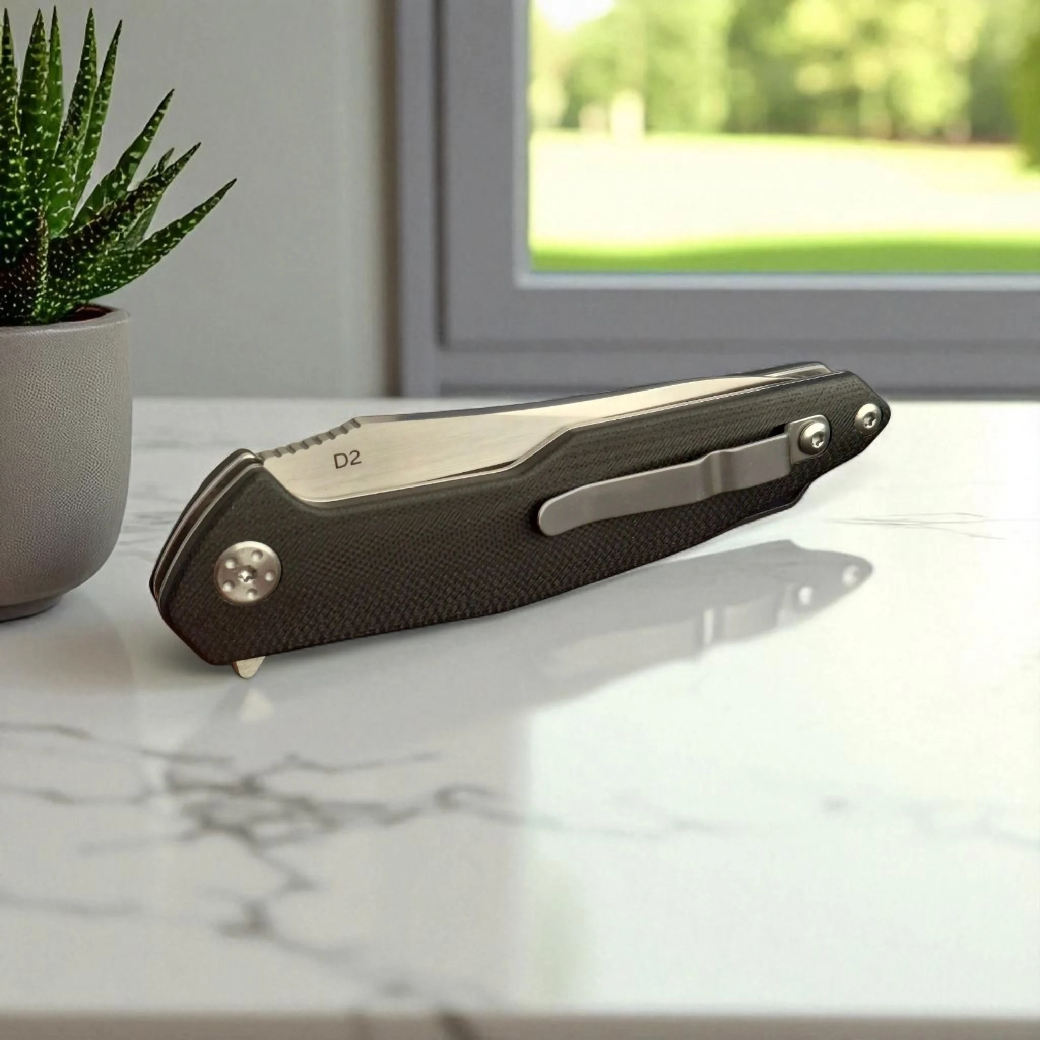 Сгъваем нож Riven Gear D2 Drop Point, G10 дръжка с флипер механизъм G10 дръжка с флипер механизъм
