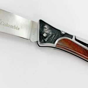 Сгъваем нож Columbia A3206, с кожен калъф за колан Сгъваем нож Columbia A3206