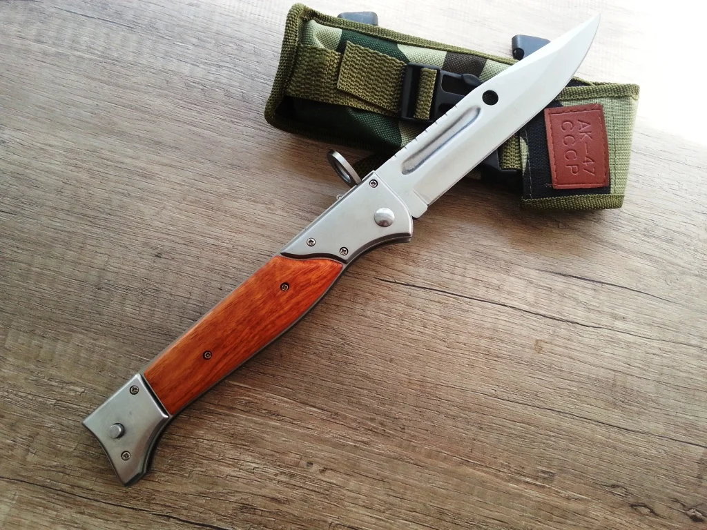 Тактически нож AK-47, голям и сгъваем руски ножове