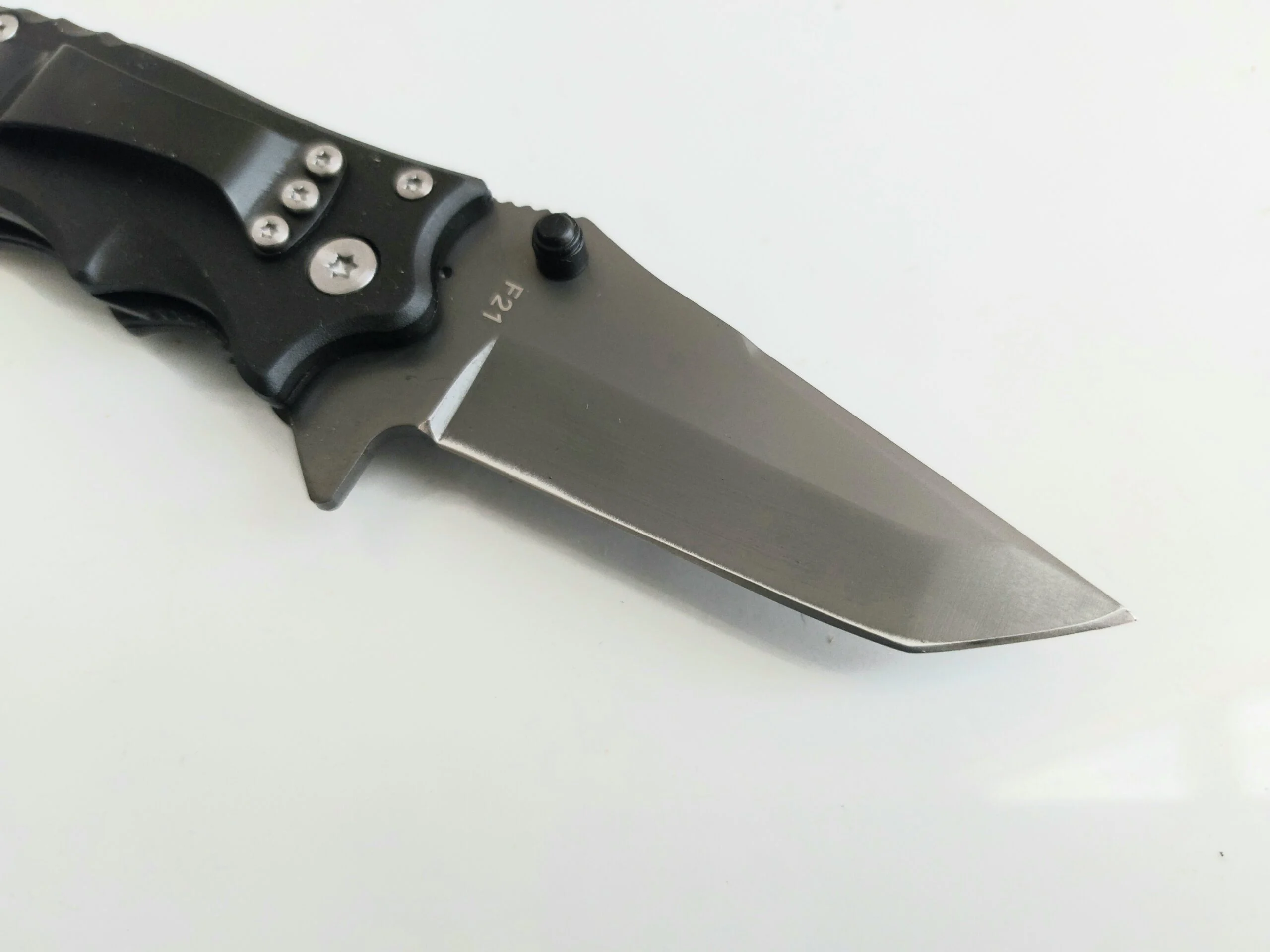 Сгъваем нож Benchmade F21, танто острие SteelForce Knife