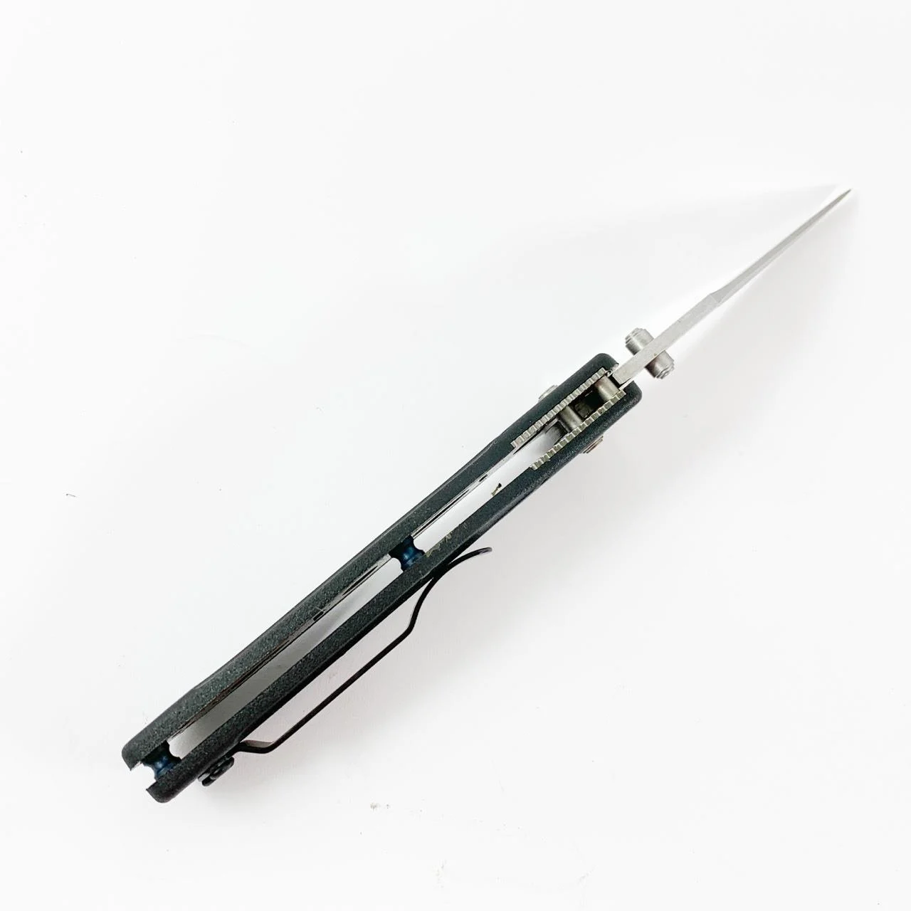 Сгъваем нож Benchmade Osborne 943, компактен и удобен Сгъваем нож Benchmade Osborne 943, компактен и удобен - Image 6