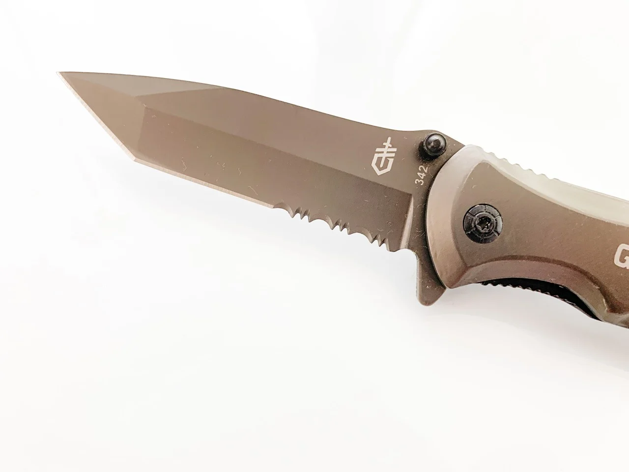 Сгъваем нож Gerber Bear Grylls 342, метален с иноксово покритие метален с иноксово покритие