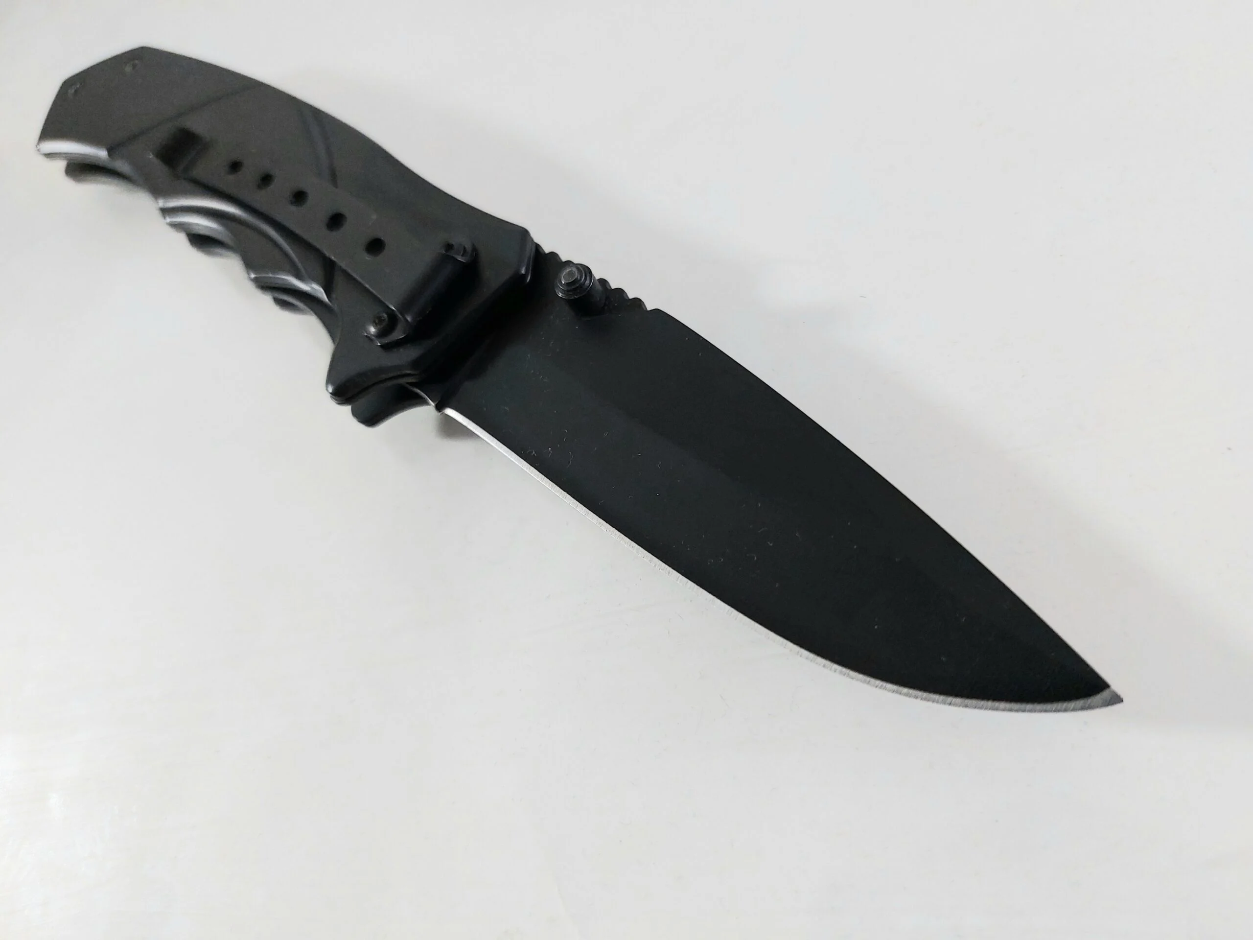Сгъваем нож Boker с черно тефлоново покритие, компактен и удобен Сгъваем нож Boker с черно тефлоново покритие, компактен и удобен - Image 11