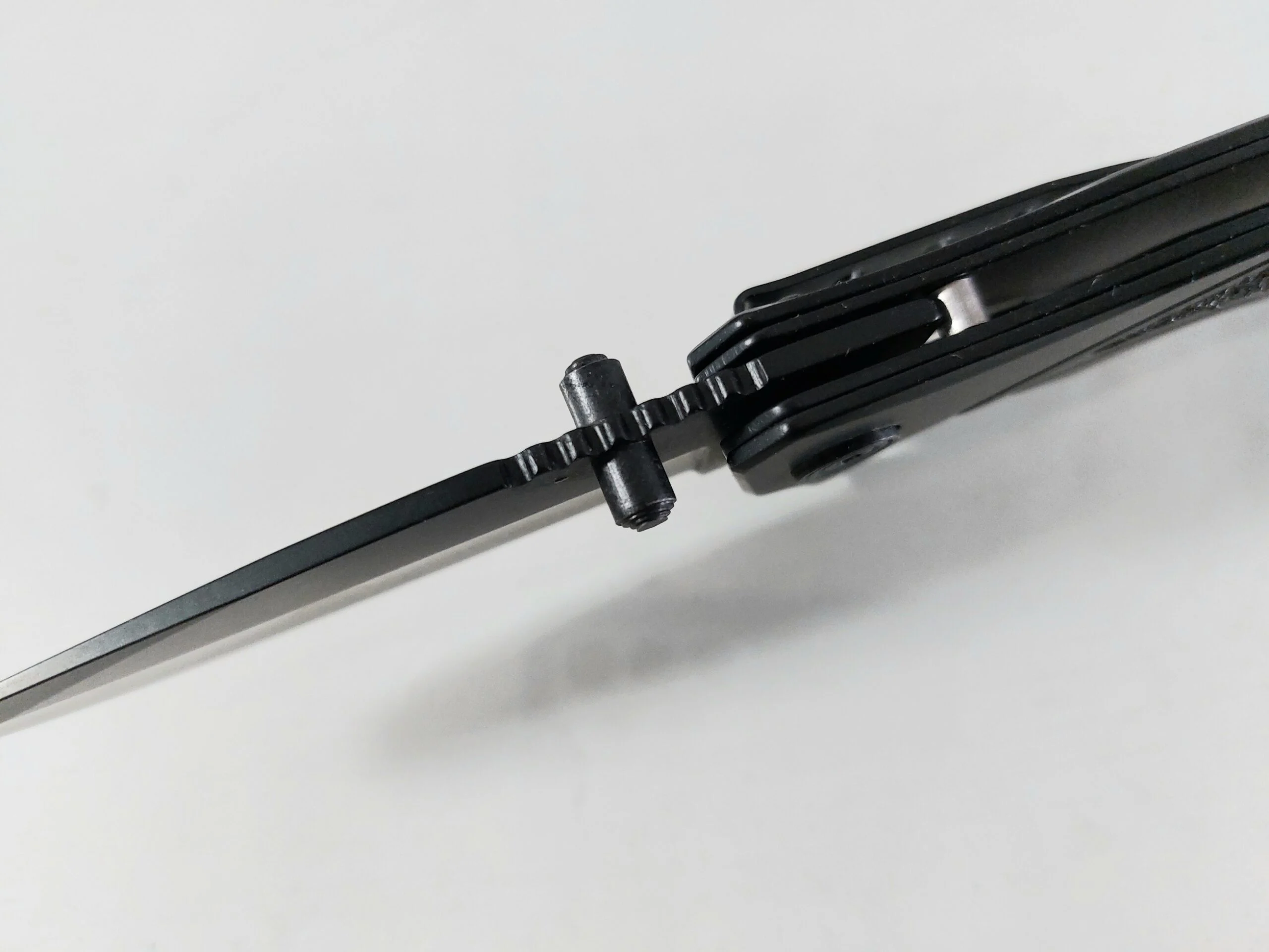 Сгъваем нож Boker с черно тефлоново покритие, компактен и удобен Сгъваем нож Boker с черно тефлоново покритие, компактен и удобен - Image 5