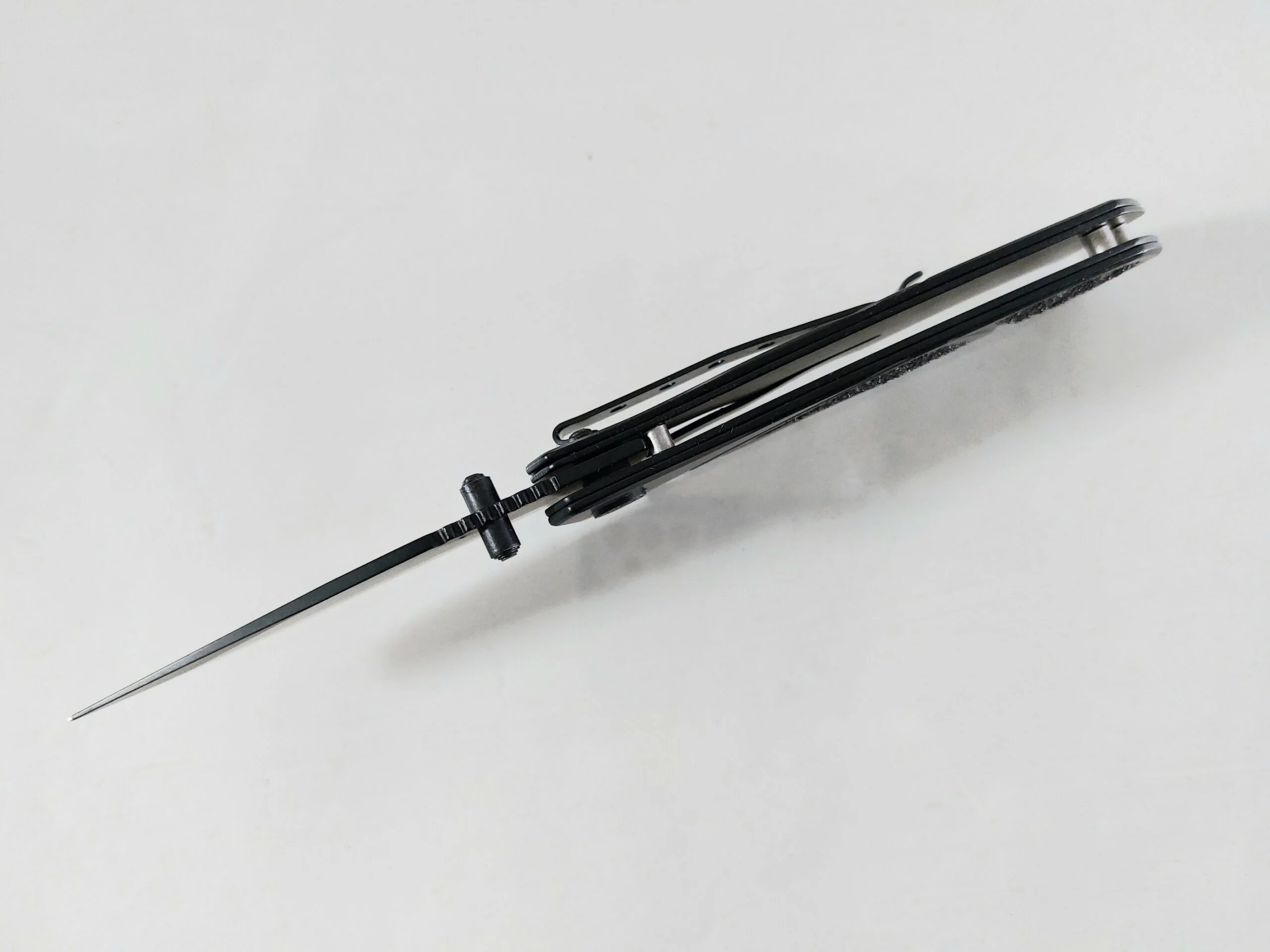 Сгъваем нож Boker с черно тефлоново покритие, компактен и удобен Сгъваем нож Boker с черно тефлоново покритие, компактен и удобен - Image 6
