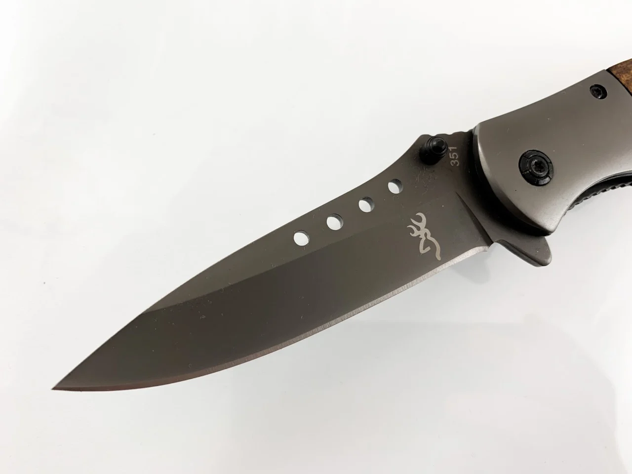 Сгъваем нож Browning 351 с иноксово покритие WildSteel