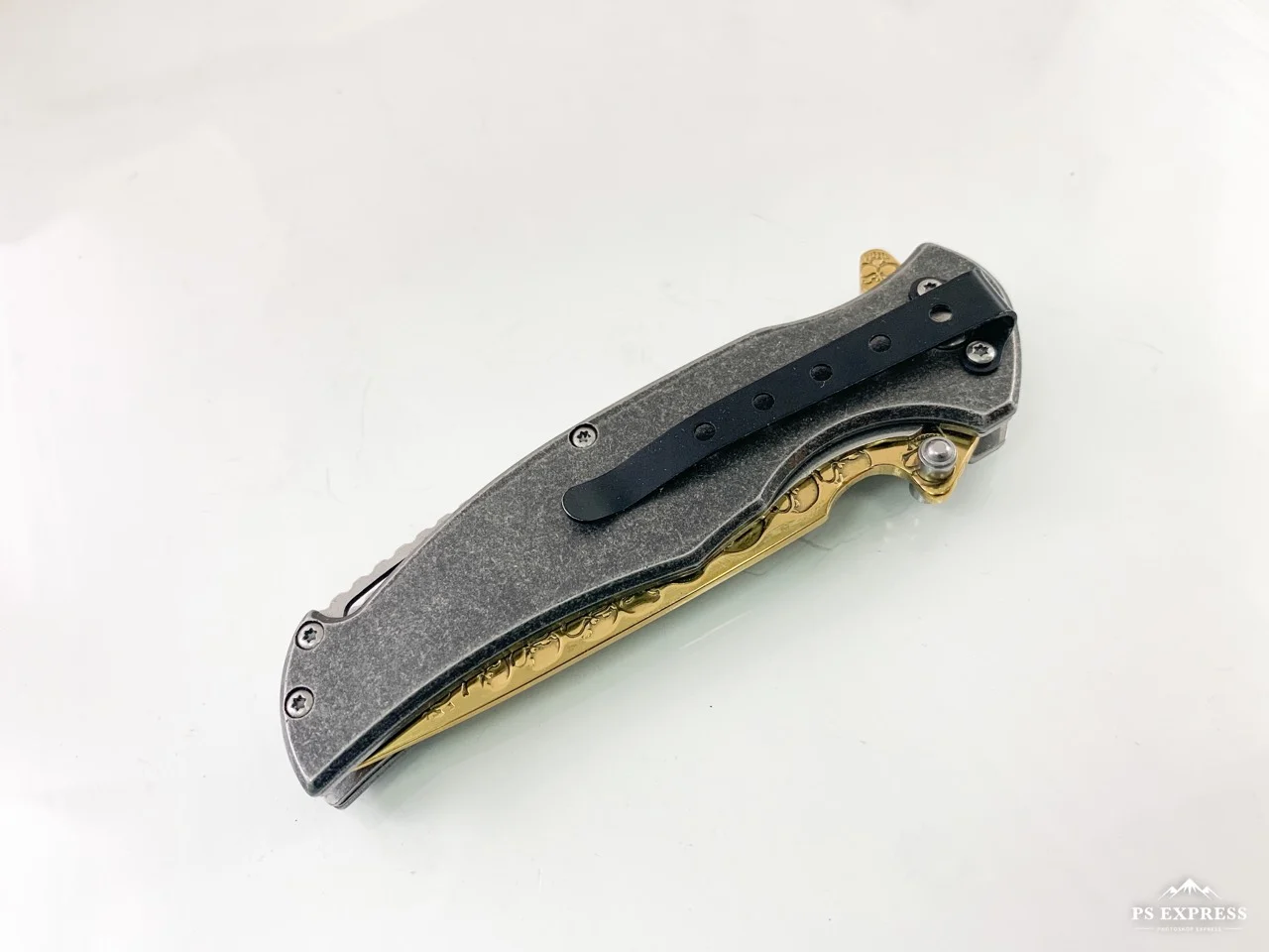 Сгъваем нож Browning Zombie Apocalypse, автоматичен с черепи Сгъваем нож Browning Zombie Apocalypse, автоматичен с черепи - Image 11